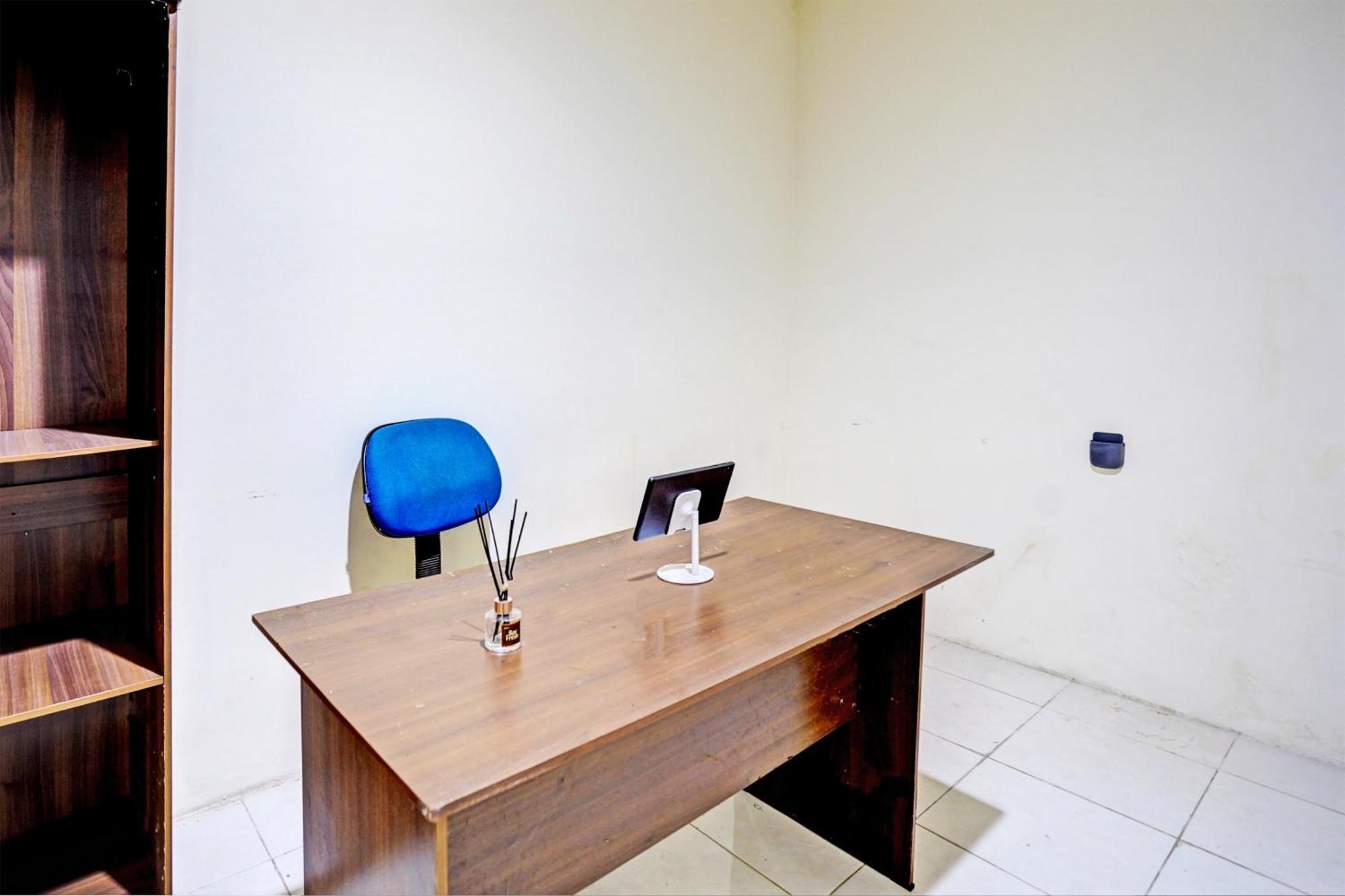 Oyo 93112 Garden Homestay 3 Merlion 泗水 外观 照片