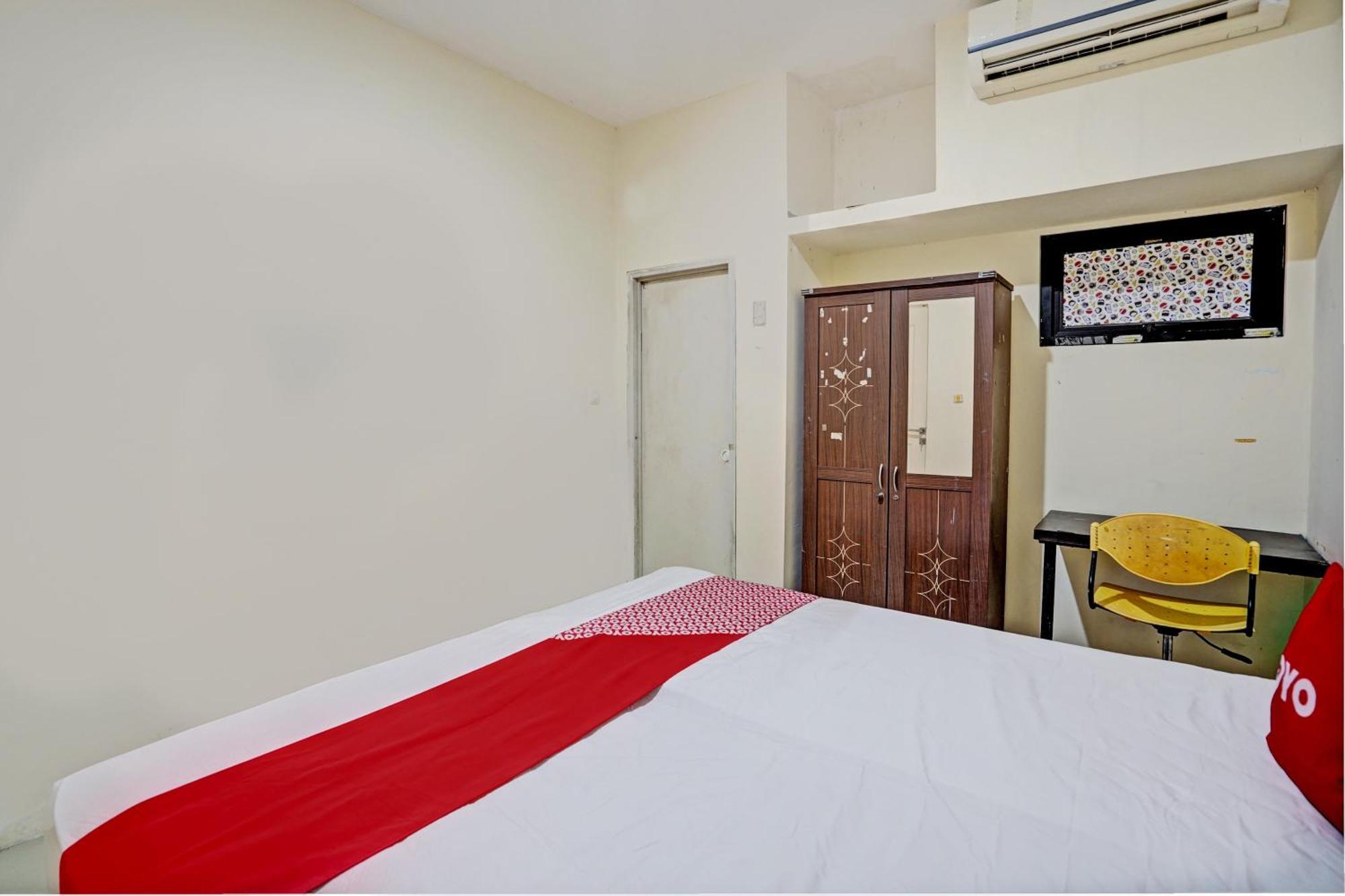 Oyo 93112 Garden Homestay 3 Merlion 泗水 外观 照片