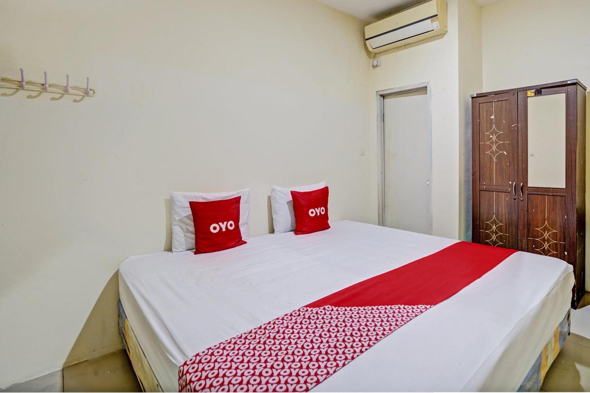 Oyo 93112 Garden Homestay 3 Merlion 泗水 外观 照片